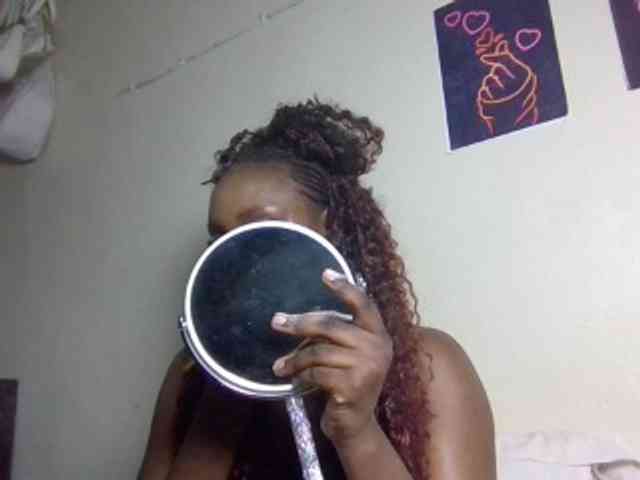 SweetKimmie webcam