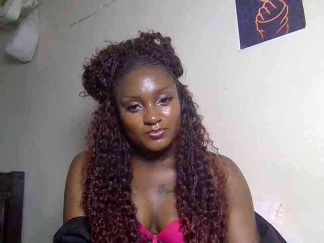 SweetKimmie webcam