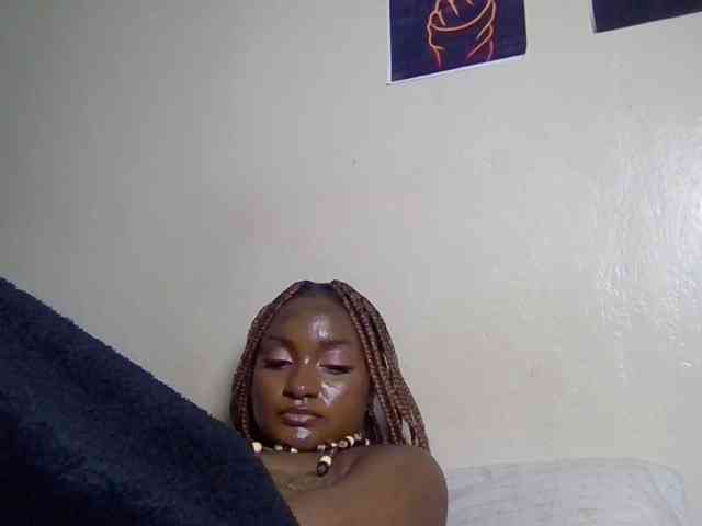 SweetKimmie webcam