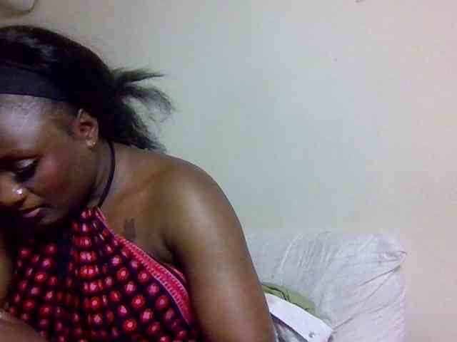 SweetKimmie webcam