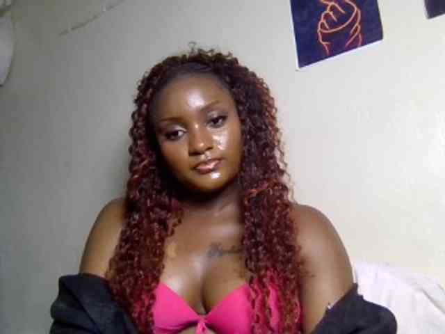 SweetKimmie webcam