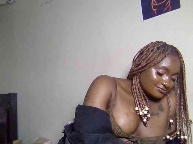 SweetKimmie webcam