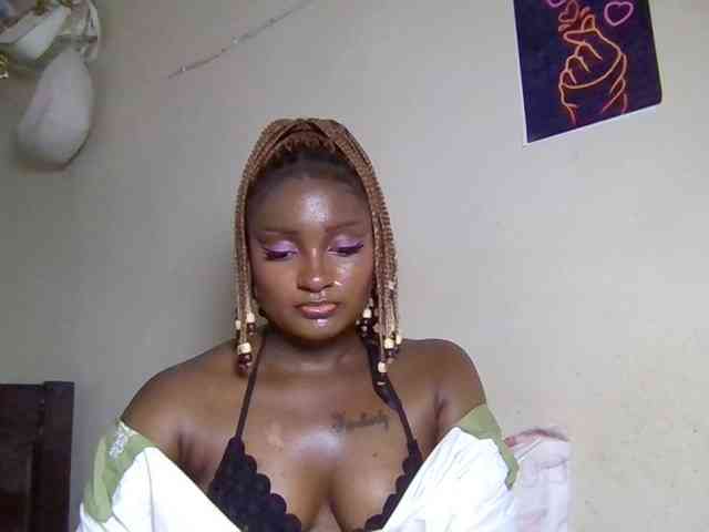 SweetKimmie webcam