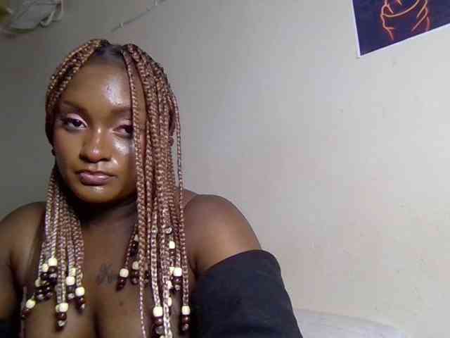 SweetKimmie webcam