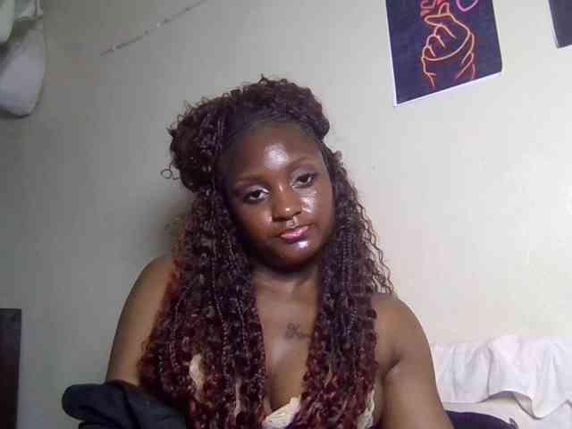 SweetKimmie webcam