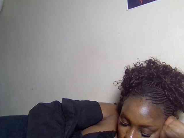 SweetKimmie webcam