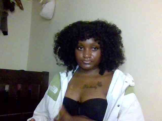 SweetKimmie webcam