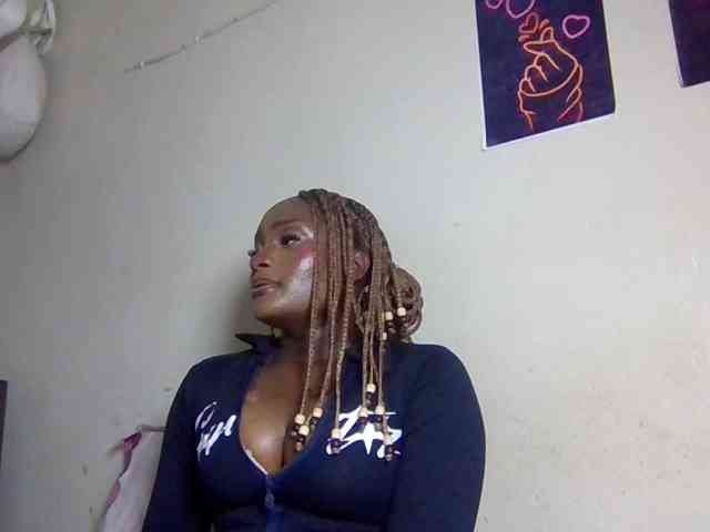SweetKimmie webcam