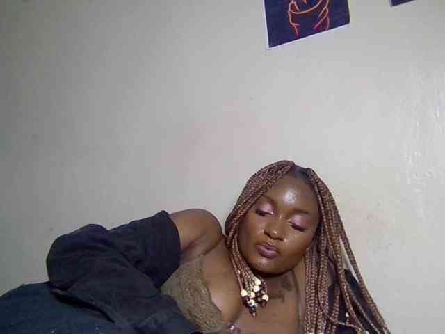 SweetKimmie webcam