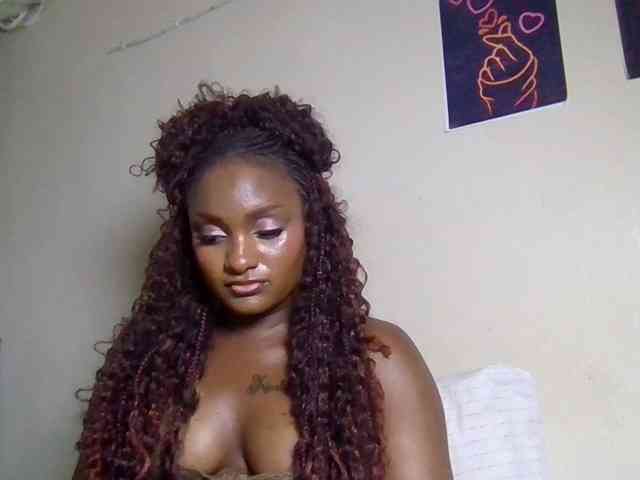 SweetKimmie webcam