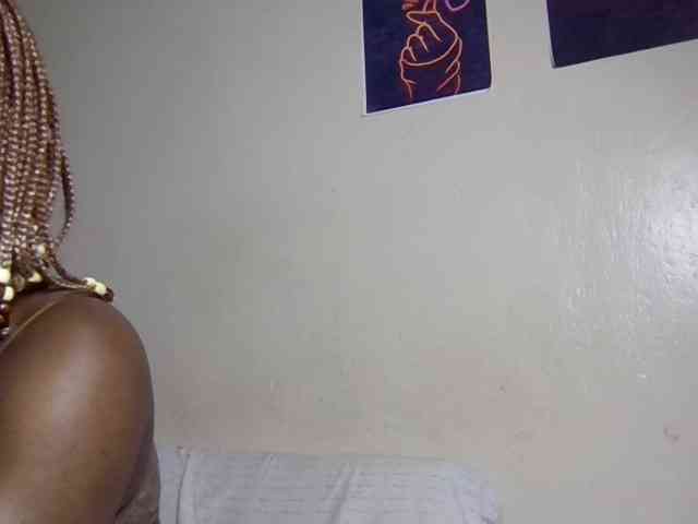 SweetKimmie webcam