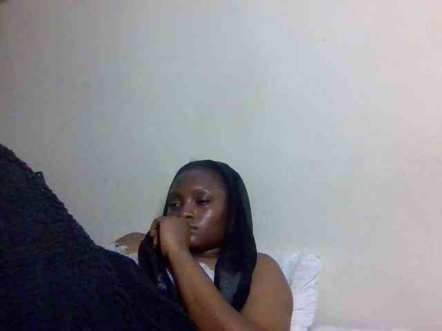 SweetKimmie webcam