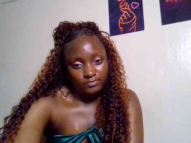 SweetKimmie webcam
