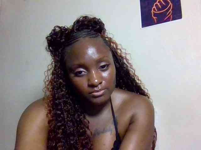 SweetKimmie webcam