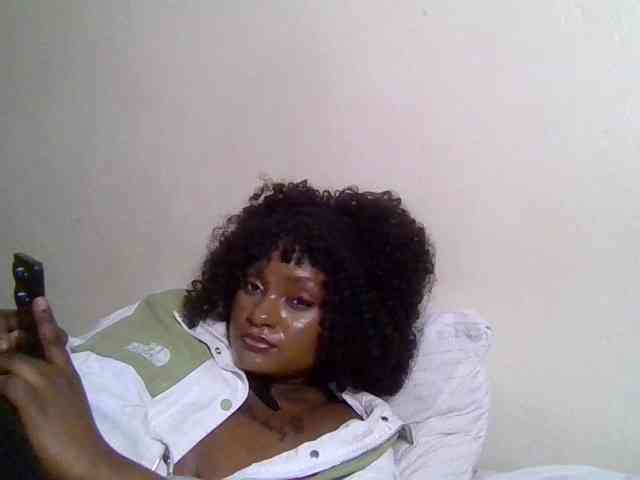 SweetKimmie webcam