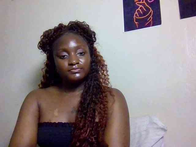 SweetKimmie webcam