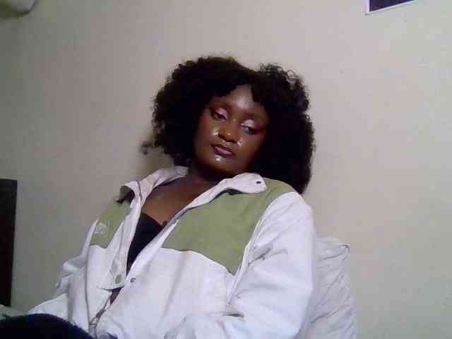 SweetKimmie webcam
