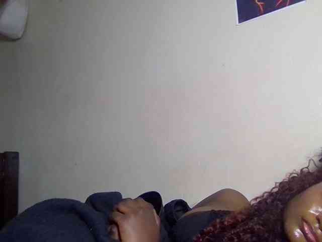 SweetKimmie webcam