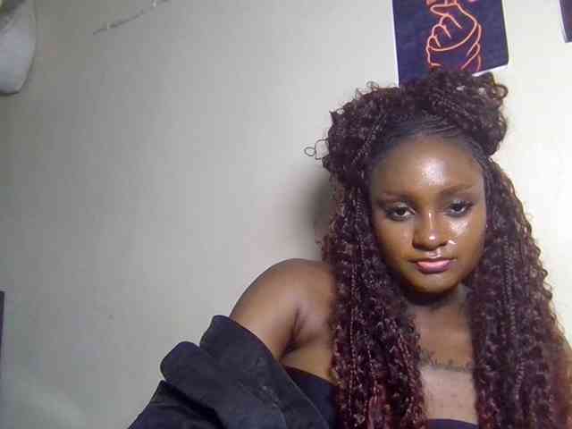 SweetKimmie webcam