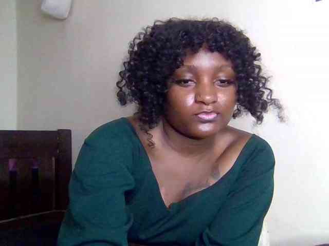 SweetKimmie webcam