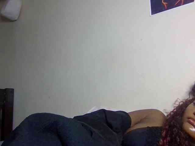 SweetKimmie webcam
