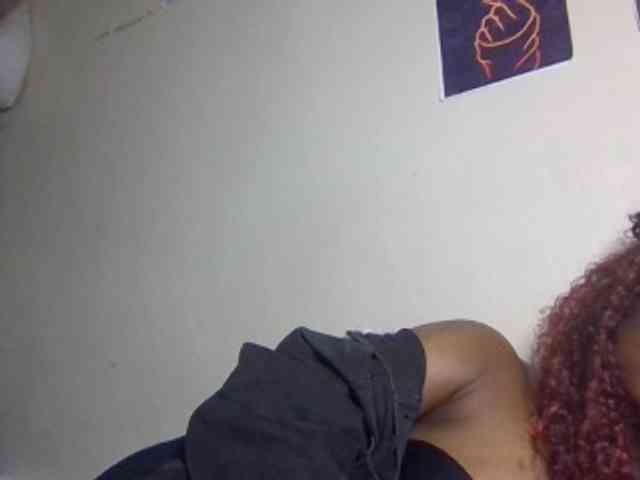 SweetKimmie webcam