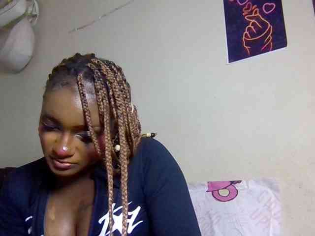 SweetKimmie webcam