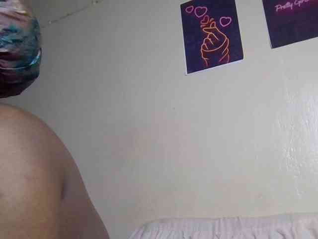 SweetKimmie webcam