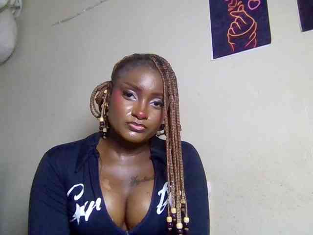 SweetKimmie webcam