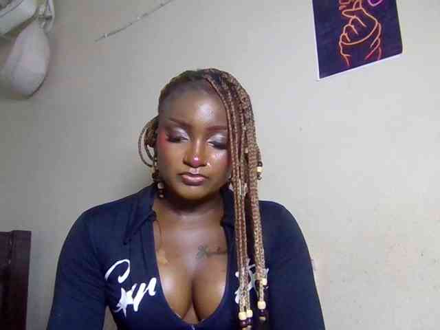 SweetKimmie webcam