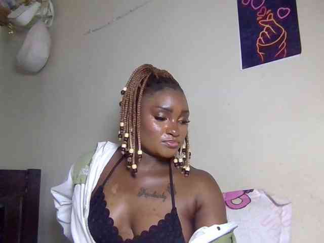 SweetKimmie webcam