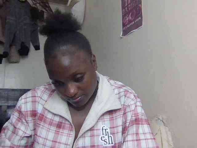 SweetKimmie webcam