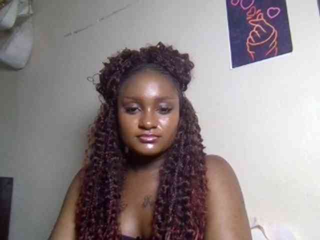 SweetKimmie webcam