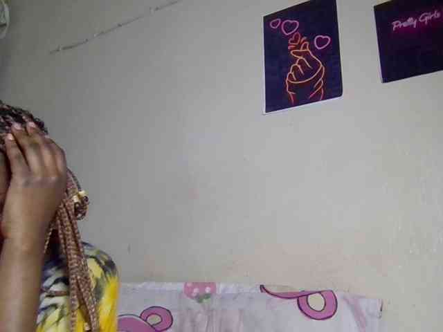 SweetKimmie webcam
