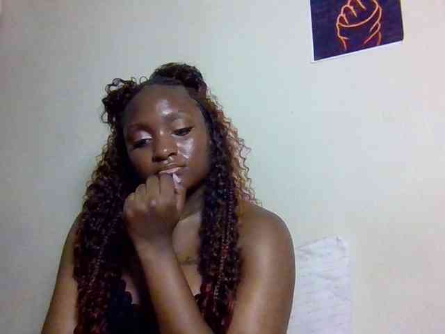 SweetKimmie webcam