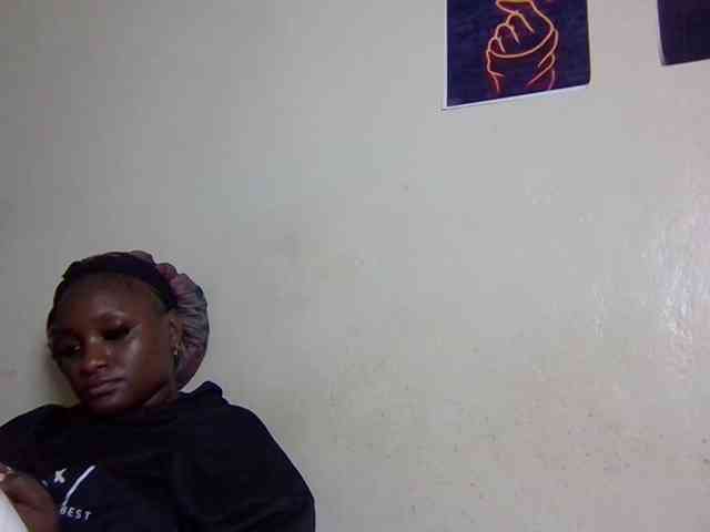 SweetKimmie webcam