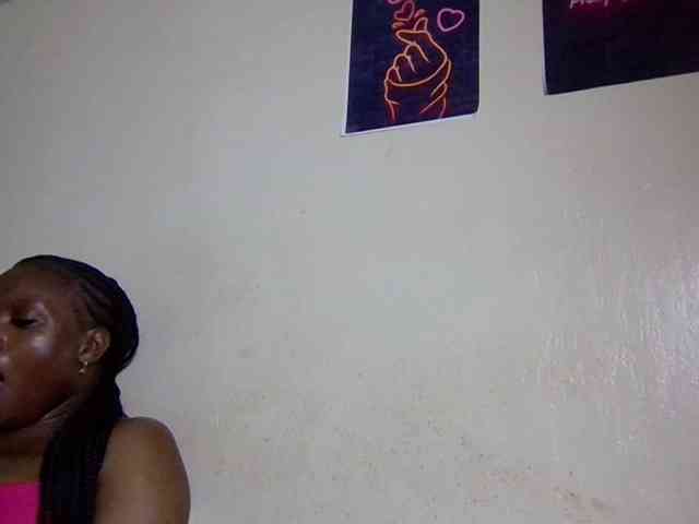 SweetKimmie webcam