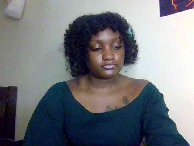 SweetKimmie webcam