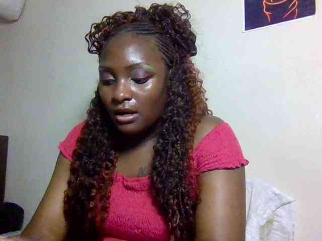 SweetKimmie webcam