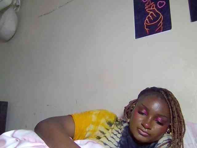 SweetKimmie webcam