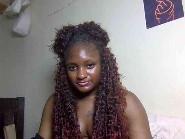 SweetKimmie webcam