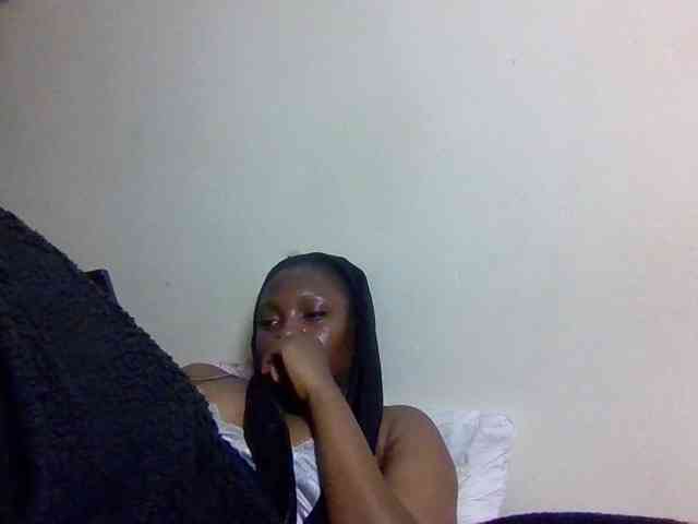 SweetKimmie webcam