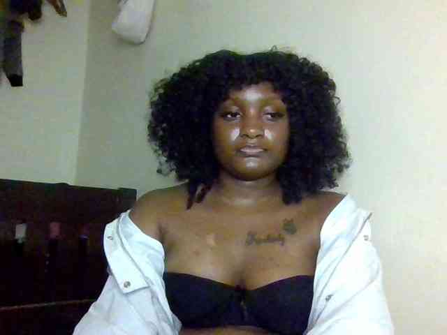 SweetKimmie webcam