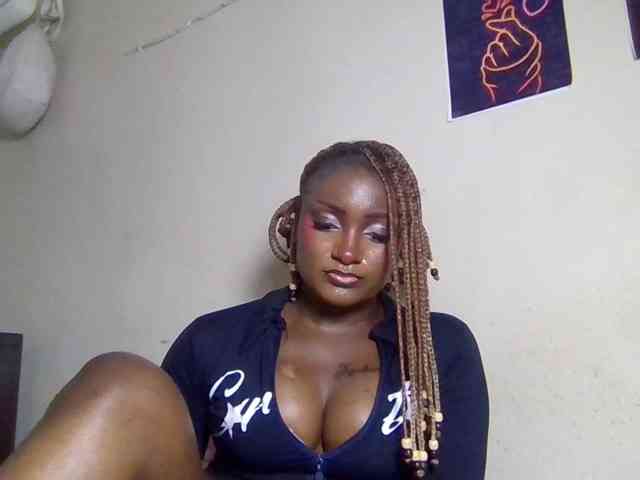 SweetKimmie webcam