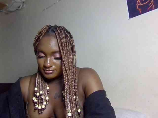 SweetKimmie webcam