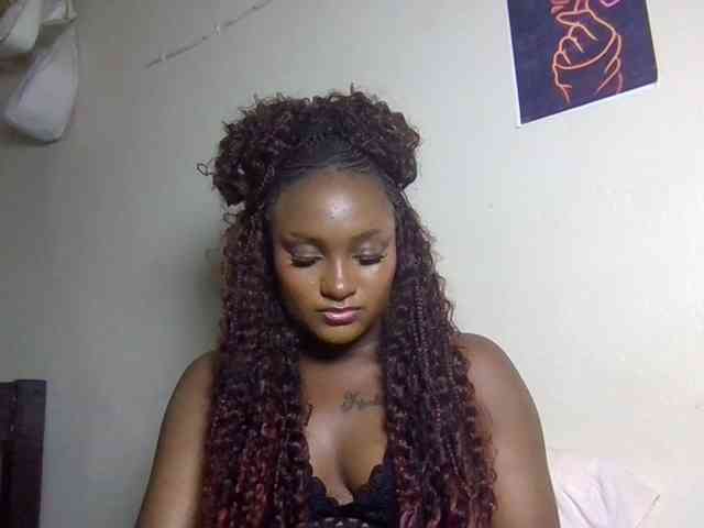 SweetKimmie webcam