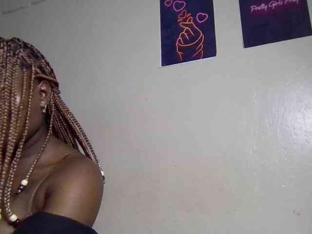 SweetKimmie webcam