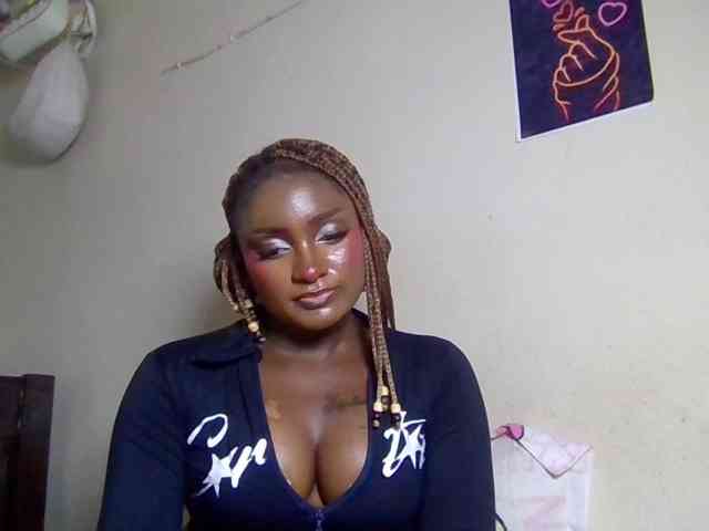 SweetKimmie webcam