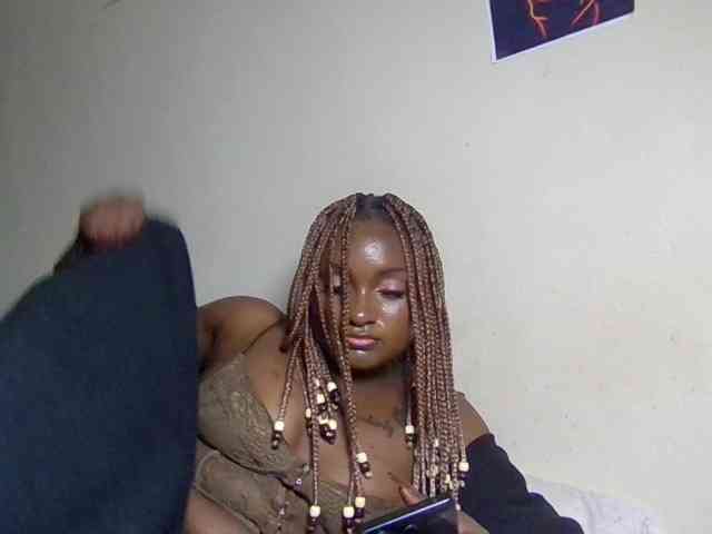 SweetKimmie webcam