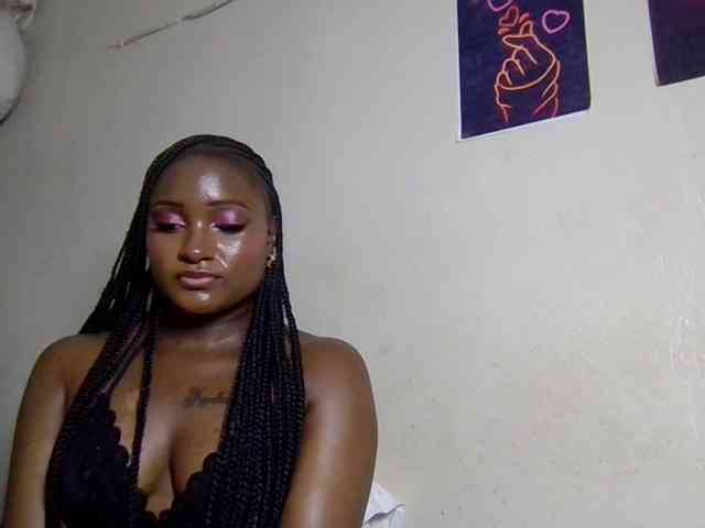 SweetKimmie webcam